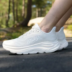 Hoka W CLIFTON 11 Alabaster / Oat Milk