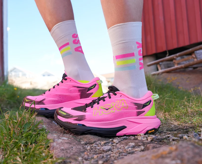Hoka M MAFATE 5 Neon Rose / Black